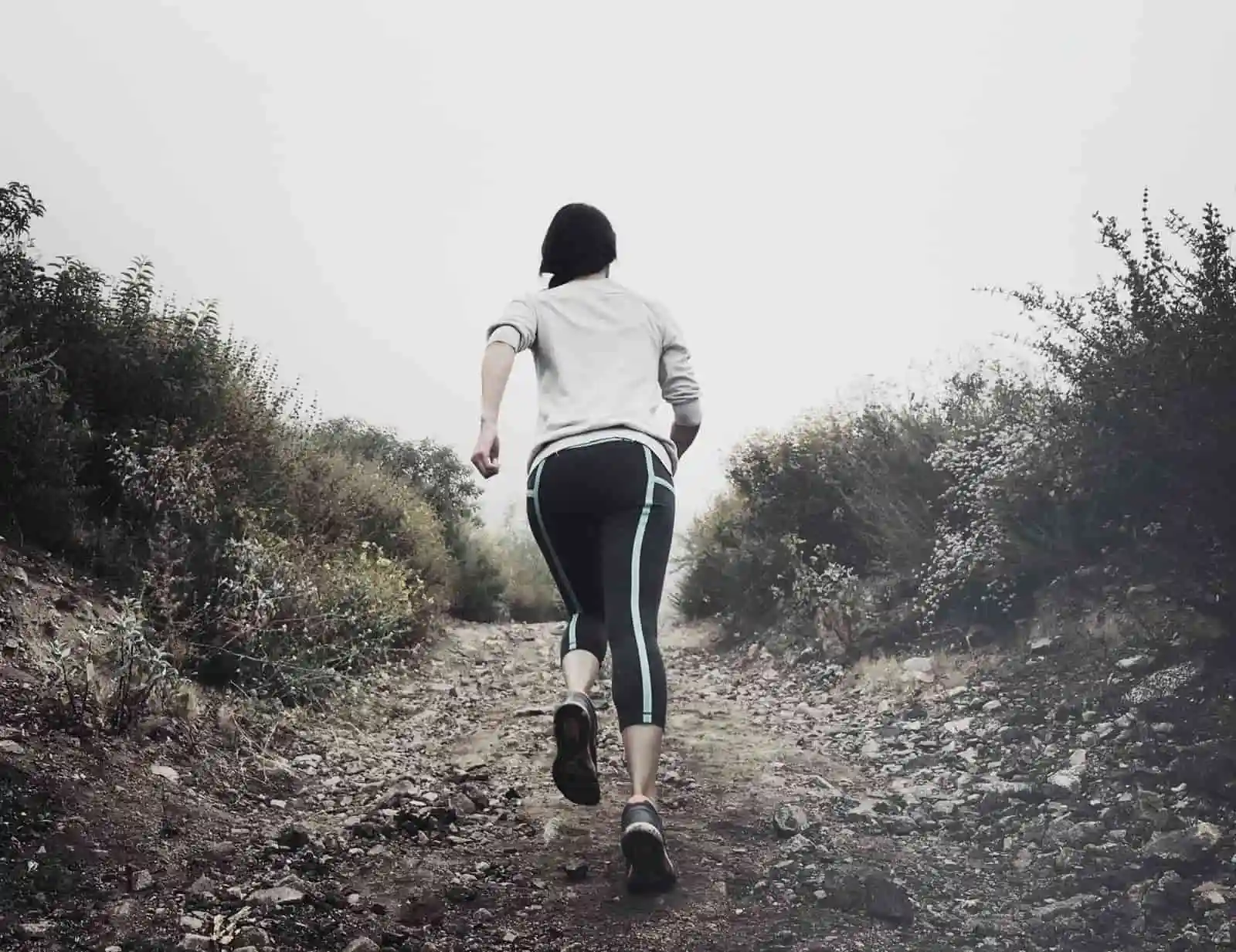 the concept of verbs signified by woman running